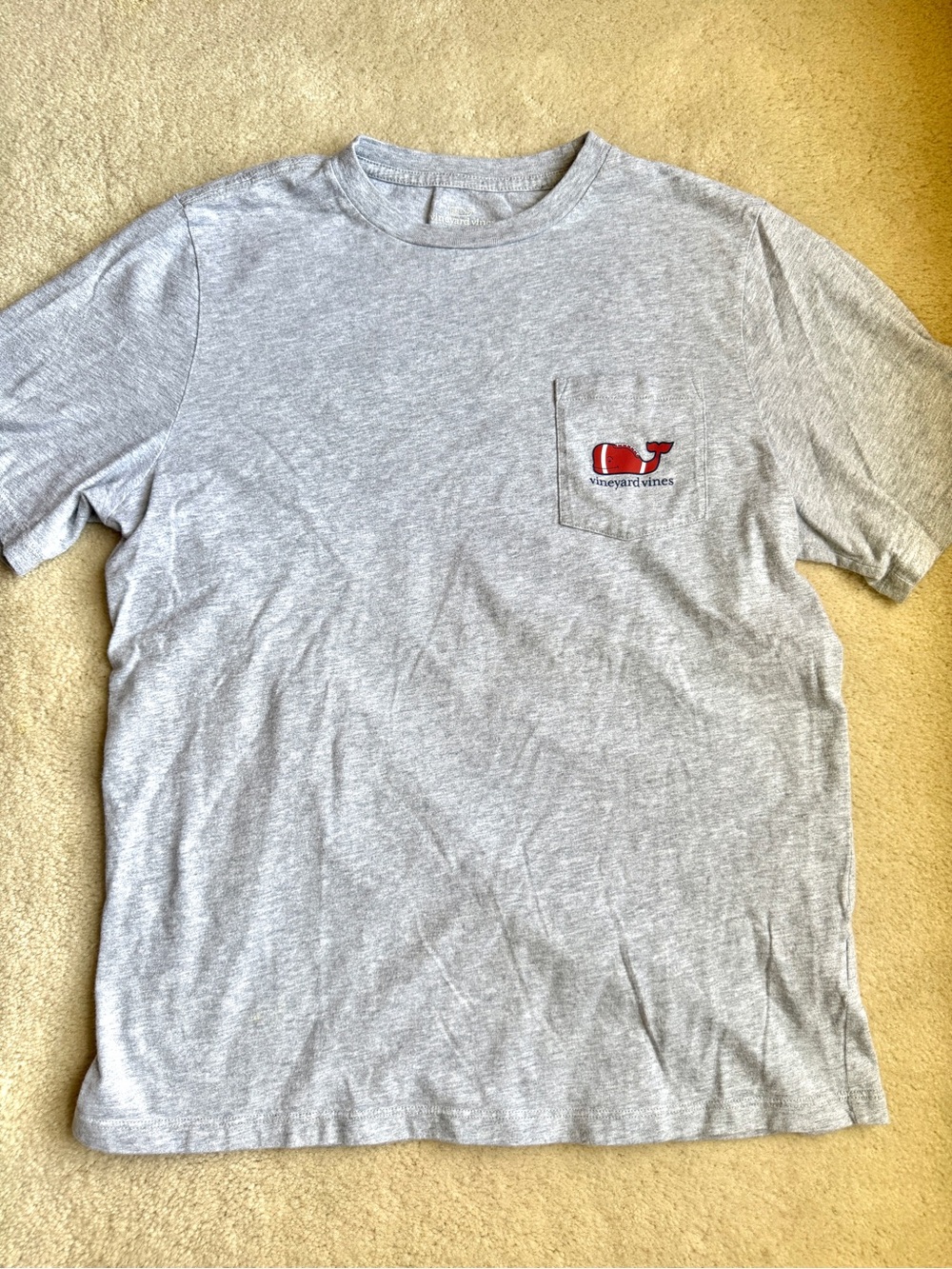Vineyard Vines Gray Football Short Sleeve Pocket Shirt Boys Size XLarge 18